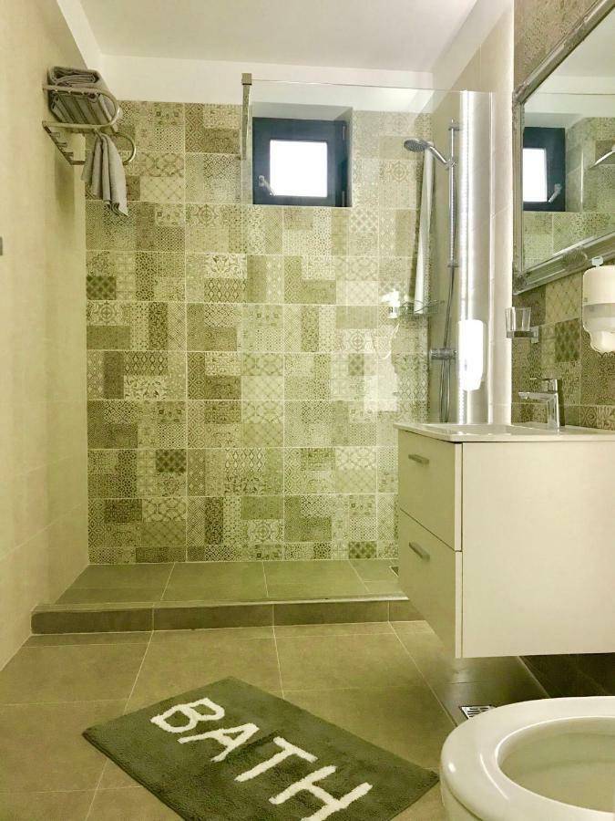 Darnida Luxury Apartment Нэводари Экстерьер фото